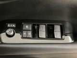 パワーウィンドウです!運転席でラクラク操作!元気なお子様やワンちゃんのイタズラも防いでいただけますよ。
