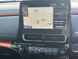 純正ナビを装備。タッチパネル式で使いやすく、お出かけもラクラクです。