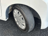 タイヤの溝も残っていますのでご納車後も安心してご利用いただけます♪