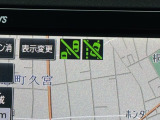 純正アクセサリー、「リアカメラdeあんしんプラス2」を搭載。後退駐車サポート、後退出庫サポート、後方死角サポート、車線キープサポートを行います