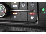 シートヒーター装備付き車!!座席に埋め込まれた電熱線によりシートを暖めることが出来る装備で、温められたシートは、寒い冬には最適です!!