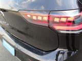 【バックフォグ】Volkswagenの車両は全車「バックフォグ」が装備されております!夜間走行や雨・霧で視界が悪い天候でも後方を走る車両に自車位置を知らせることができる安全装備となっております!