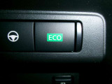 ECOモードで低燃費運転をアシスト♪エンジンとCVTまたはATとで協調制御し、燃費を向上させるよう制御します!
