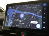 純正ナビを装備。タッチパネル式で使いやすく、お出かけもラクラクです。