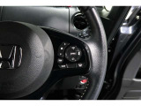 Hondaセンシングの機能のひとつ、アダプティブクルーズコントロール付!アクセルから足を離しても設定したスピードと前車との車間を保ち走行してくれます!車線維持もアシスト☆高速道路で疲労軽減ですね☆