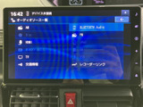AM・FMやBluetooth Audio、テレビなど、選べるオーディオソースが画面上に一覧表示されます。使いたい項目を見つけやすく、音楽や情報を楽しむ日常の移動をサポートします。
