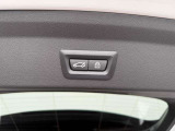 車両の詳細、ご質問につきましては、弊社営業スタッフまでお気軽にご連絡下さいませ。遠方のお客様には実車の詳細画像送信も承ります。お客様からのお問合せをお待ち致しております。