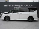 セレナ 1.4 e-4ORCE ハイウェイスターV 4WD 