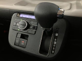 ダイハツ認定中古車のこの1台は もしもの時も安心できる保証もしっかり付いて 納車前には法定12ヶ月点検整備を行います!ダイハツはお客様に安心してお乗り頂ける中古車をご提案させて頂きます!