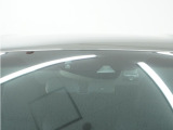 ◆Honda SENSING◆ カメラ等装置で精度の高い検知能力を発揮、安全運転を支援します。ステアリング上のコントローラーに注目!