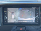 アラウンドビューモニターです☆車の前後左右にカメラがついており駐車時には上から車を見たような画面が見れますので、4方向の状況を確認することができる便利な機能です☆