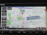 道路や周辺施設の位置関係を画面で確認でき、目的地までのルート設定にも活用できます。地図を見ながら行き先を決めたいときにも便利で、日々のお出かけをサポートします。