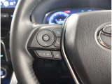 ハンドルから手を放さずに操作出来ますので、安全運転にもつながりますね
