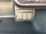 充電用USB付きで便利ですよ♪