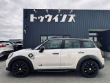 中古車は一物一価。お客様にピッタリなお車に会えるように、スタッフが全力でサポート致します!豊富な知識を持ったスタッフと共に、あなただけの1台を一緒に見つけましょう!