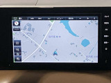 【日産純正メモリーナビ(NM1)】大画面で見やすく、スマホ連携にも対応!ドライブ中のナビ操作や音楽も快適に楽しめる、便利で使いやすいナビです♪
