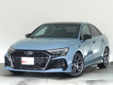 2001年オープン。 Audi正規ディーラーとして最も歴史のあるAudi 江戸川は、2フロアに分かれるガラス張りのショールームです。