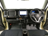 見通しのよいすっきりとした視界で、誰でも運転しやすいです。運転のしやすさは疲れにくさにも繋がりますよ♪