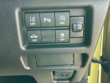 運転者に優しいスイッチ類の配置です。