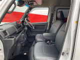 運転席&助手席