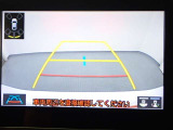 狭い駐車場や立体駐車場などもリアルに映るバックガイドモニター付でラクラク駐車♪