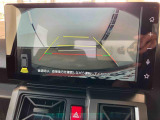 たとえばダイハツのお店にある、たくさんのスマアシ搭載車は、