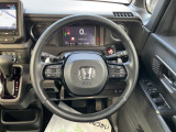 ステアリングにはホンダセンシング操作スイッチ、オーディオ操作スイッチが配置されています♪