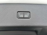 電動バックドア