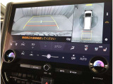 バックガイドモニター搭載で、駐車時もラクラク安心!