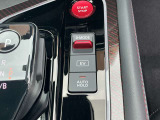AUTO HOLD機能搭載してあります!ブレーキを踏んで停止すると、自動的にブレーキ力を保持します。信号待ちや渋滞中などに、ブレーキペダルを踏み続ける必要がなく、足の疲れを軽減してくれます☆