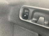 第三者機関による評価点を基準に、4.5点以上の良質車のみを展示しております。お車の品質や状態を特に気にされるお客様は、是非一度当店へお越し下さい。きっとご満足のいくお車が見つかります!