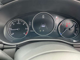 見やすいスピードメーター!運転に集中できます♪