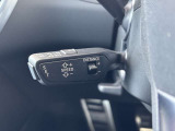 ●アダプティブクルーズコントロール『設定した速度で前方車両に追いつくと、安全な車間距離を自動で調整して前方車両を追従します。長距離ドライブでの疲労を軽減する大変重宝する機能です。』