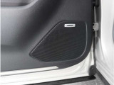 【BOSEサウンド】BOSE社との共同開発により室内空間に最適な音響チューニングを施し、クリアで臨場感のあるダイナミックサウンドをお楽しみいただけます。