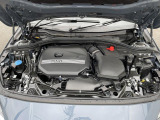 安心のBMW認定中古車は100項目の箇所を徹底的にチェック致します。機械的な箇所や電気系、コンピューターなどをご納車前に点検し、交換基準に達した部品は全て新品に修理返品した後にご納車致します。