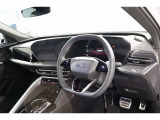 正規ディーラー (株)ファーレン古都 Audi京都南のお車をご覧いただき有難うございます。気になる点やご相談などお気軽にお問い合わせくださいませ。