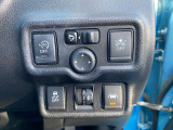 【運転席右側】アイドリングストップ・走行支援・安全装置各キャンセルスイッチ・ドアミラースイッチ