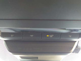 車内の照明も調節可能です。
