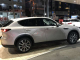 自動車ローンをお取り扱いしております。支払シュミレーションのご相談をお待ちしております。例えば支払回数や毎月の支払額、ボーナスの併用も可能です。ご審査が早く、銀行ローンなどよりもスムーズです。