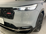 【LEDヘッドライト】ディスチャージヘッドライト(HID)と同等の明るさで、夜道や雨天走行が明るく視界良好!! フォグライトも装備で、安心感さらにUPです♪安心ドライブを楽しんで下さい♪