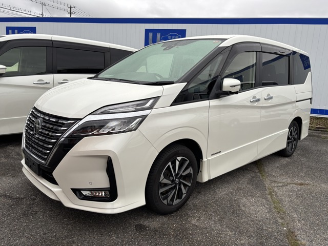 セレナ 2.0 ハイウェイスターV 