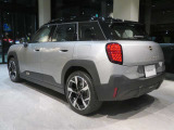 気になる車両へのご質問も大歓迎です。お気軽にMINI 一宮 0078-6002-369993 (無料)までご連絡ください!