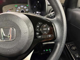 Hondaセンシングの機能のひとつ、アダプティブクルーズコントロール付!アクセルから足を離しても設定したスピードと前車との車間を保ち走行してくれます!車線維持もアシスト☆高速道路で疲労軽減ですね☆