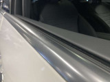 メルセデス・ベンツの定める厳しい基準をクリアしたお車のみをご案内させて頂きます。納車前整備はメーカー規定に基づき100項目以上にも及ぶ点検を熟練のメカニックによって行いご納車させて頂きます。