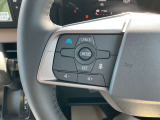 【プロパイロット】高速道でアクセル・ブレーキ・ハンドルをアシスト。運転の負担を軽減します。
