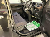 付属品(取扱説明書・記録簿・スペアキー等)の有無は車両ごとに異なります。お気軽にお問い合わせください。