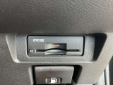 ETC2.0装備!高速等、有料道路の料金所はもちろん話題のスマートICもスムーズに通過でき♪カードがあればご納車日当日からお使い頂けますよ♪