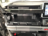 豊富に在庫を取り揃えています。 軽自動車からミニバン、セダン、SUV、話題のハイブリッド車などなど続々入荷中です!