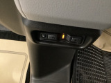 【ETC車載器】高速道路の料金所を、止まらずスムーズに通過。小銭を用意する手間も、窓を開けるわずらわしさもありません。遠出をグッと身近にしてくれる快適ドライブの必須アイテムです。