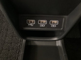 スマートフォンの充電など、電源を使う際にとても便利です!